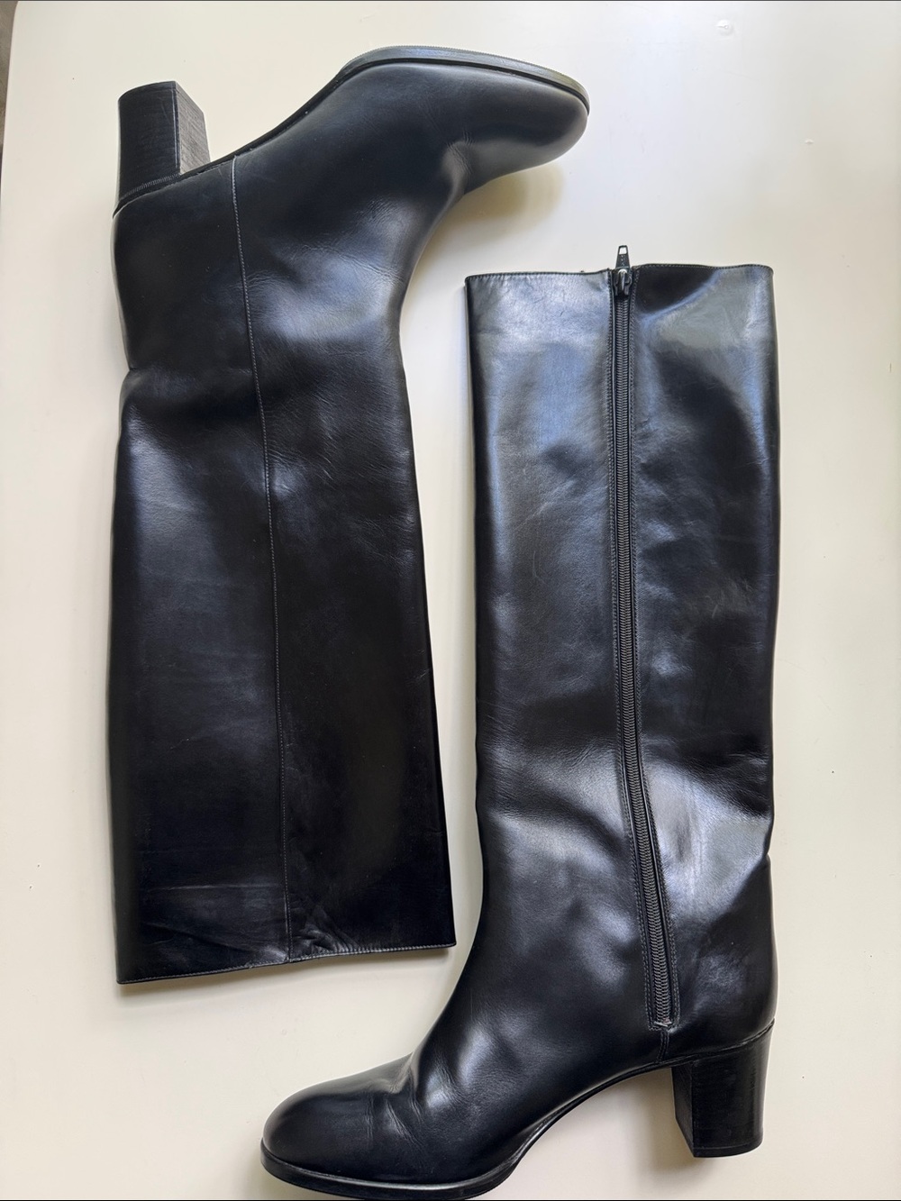 Vintage Delman Black Knee-High Leather Boots with Low Heel - Size 39.5 - Picture 3 of 11